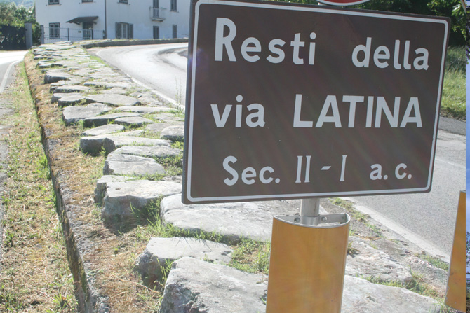 La Via Latina - Dall'antica Aquinum alla Città di Cicerone